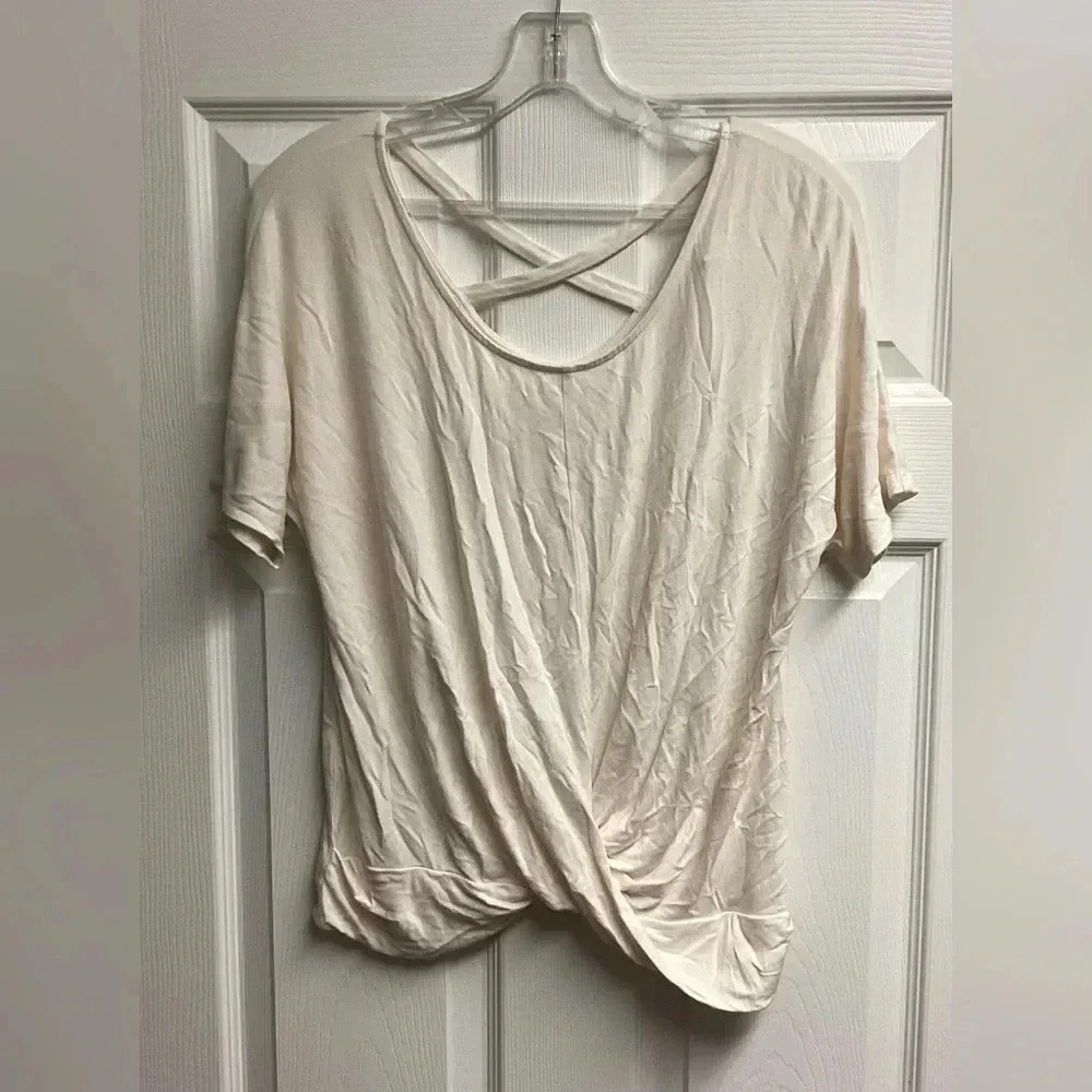 Corvia Top Size Medium